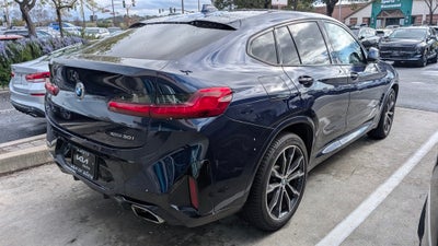 2022 BMW X4 xDrive30i