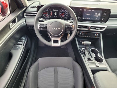 2022 Kia K5 LX