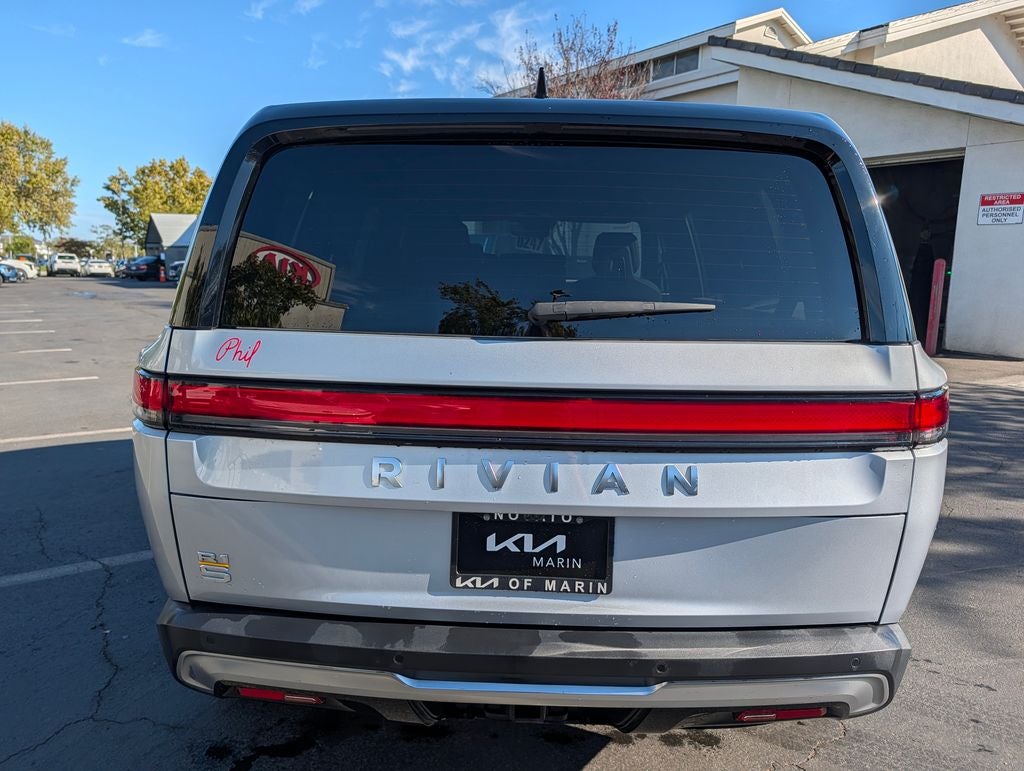 2023 Rivian R1S Adventure