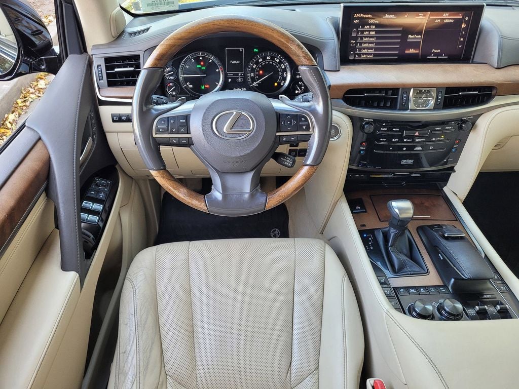 2017 Lexus LX 570