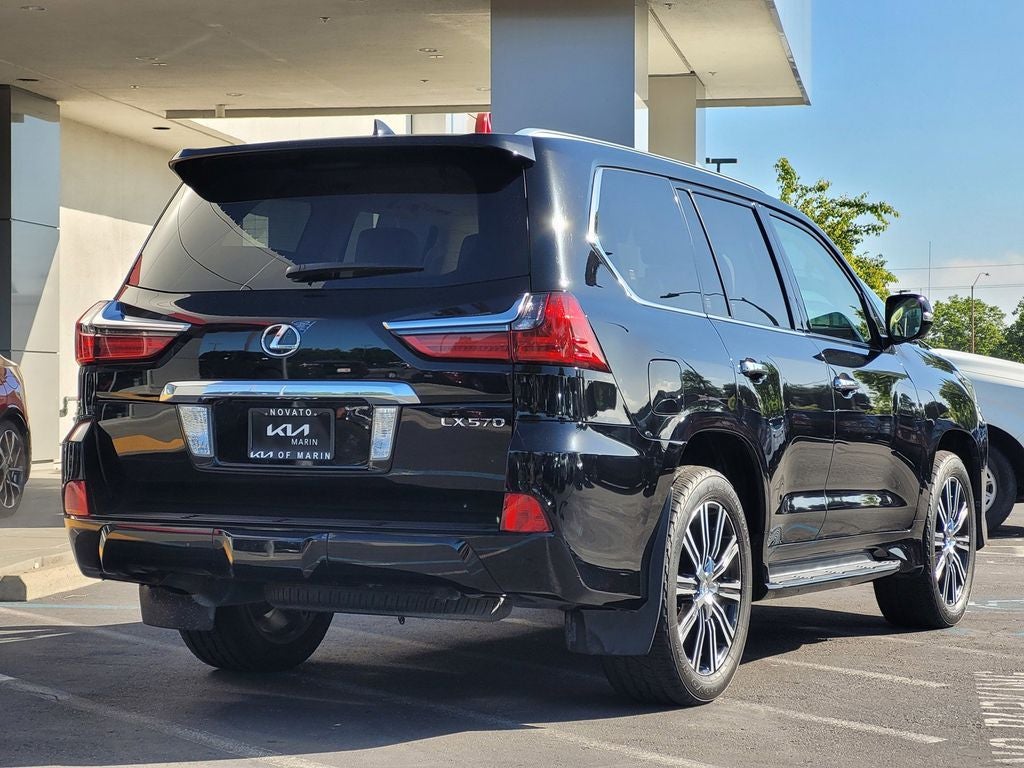 2017 Lexus LX 570