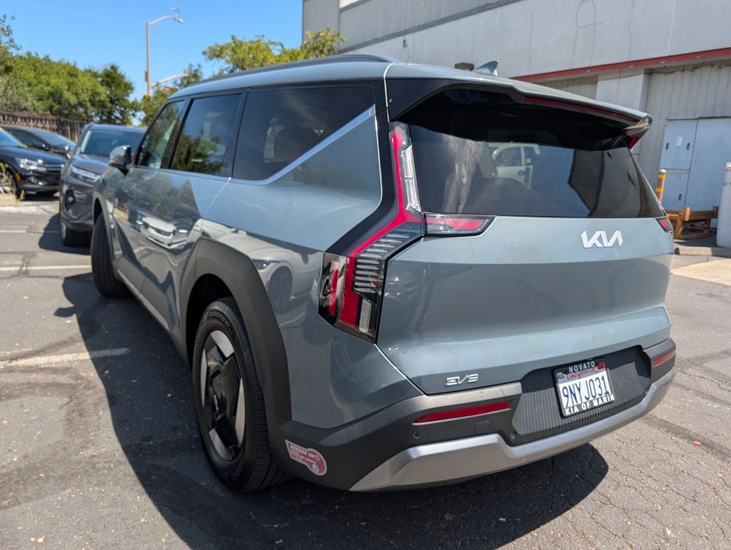 2024 Kia EV9 Wind