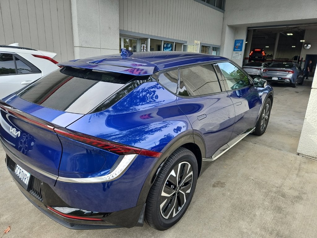 2022 Kia EV6 Wind