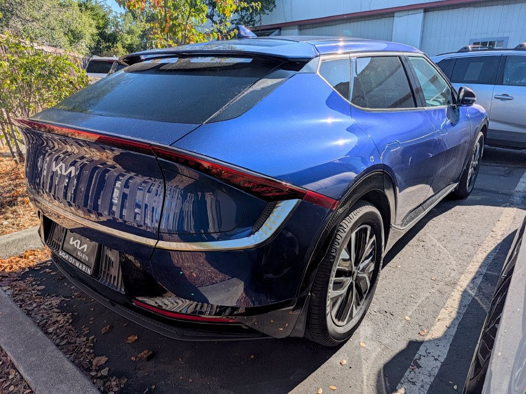 2022 Kia EV6 Wind