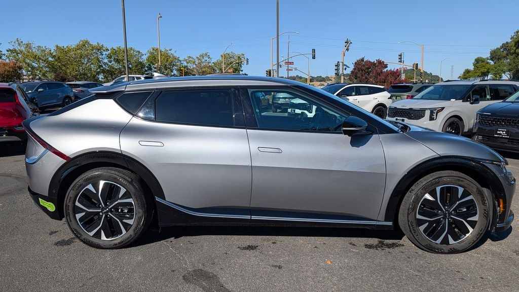 2023 Kia EV6 Wind