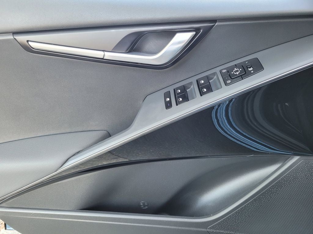 2024 Kia Niro EV Wind