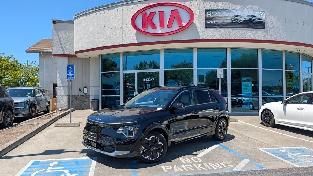 2023 Kia Niro EV Wind