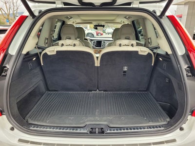 2021 Volvo XC90 Recharge Plug-In Hybrid T8 Inscription Expression 6 Passenger