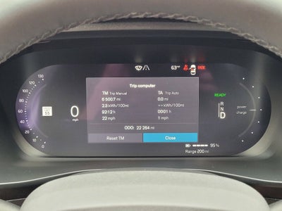 2023 Volvo C40 Recharge Pure Electric Twin Plus